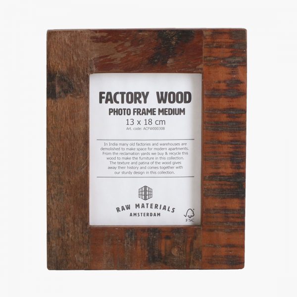 Factory photo frame medium