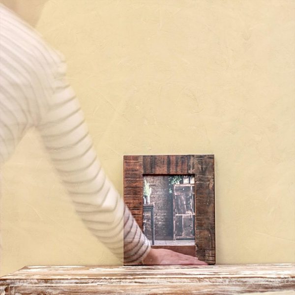 Factory photo frame medium