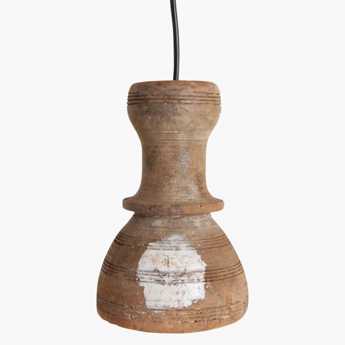 Houten hanglamp met kleur