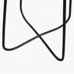 Factory kruk met kruisvoet