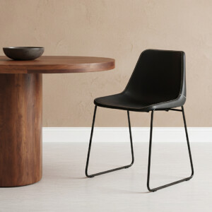 Sol Y Luna dining chair iron & black leather