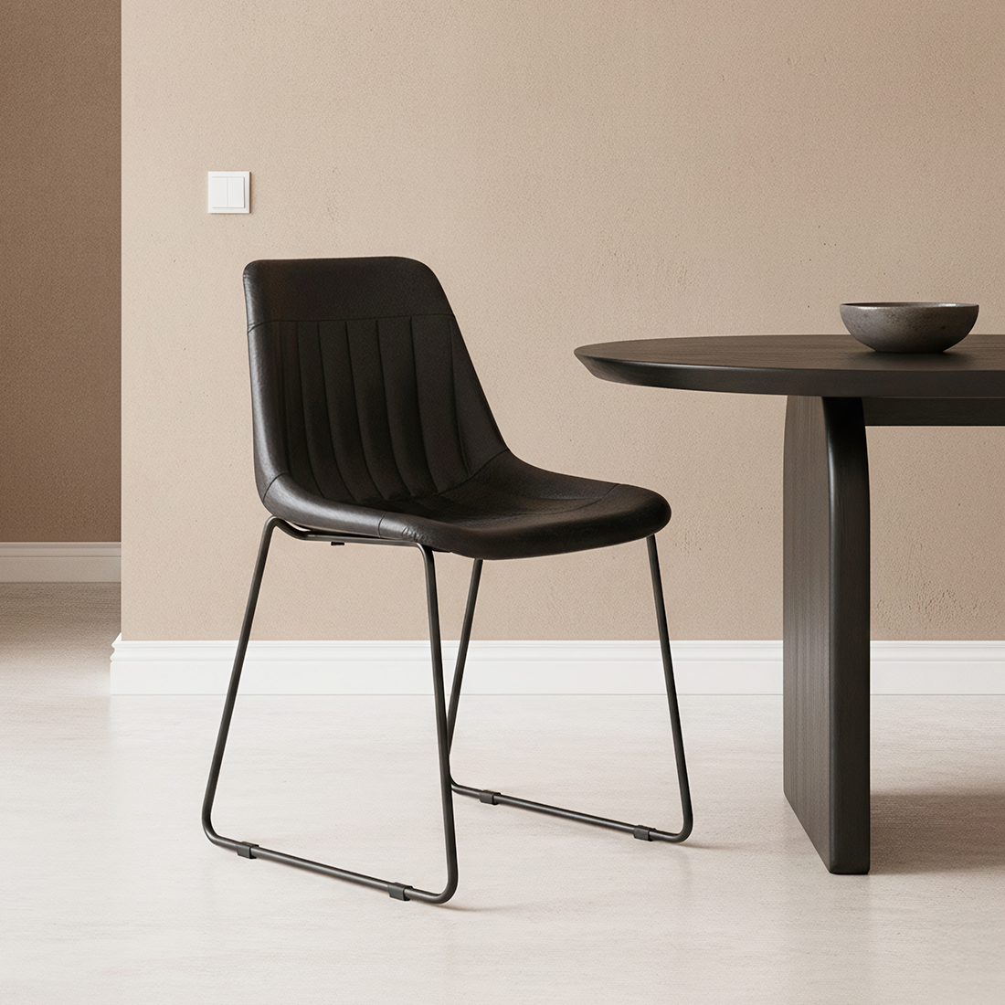 Glove leather dining chair vintage black