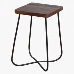 Factory kruk met kruisvoet