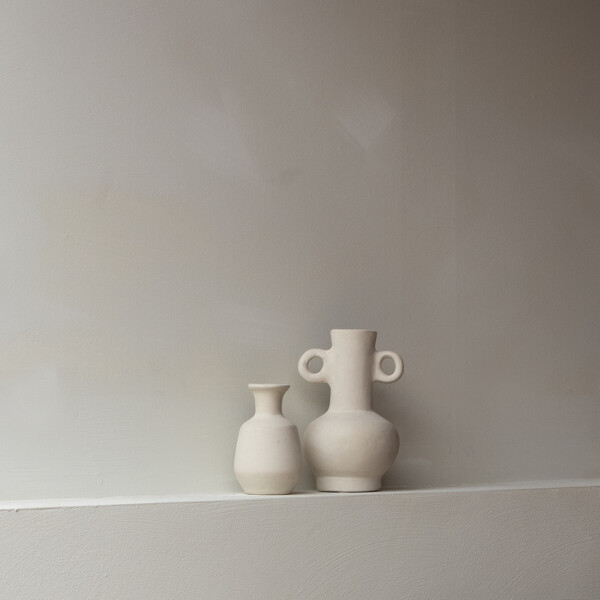 BSST00117_26 Chalk vase Malani