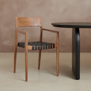 STTW00005A_30 Freya dining armchair black leather