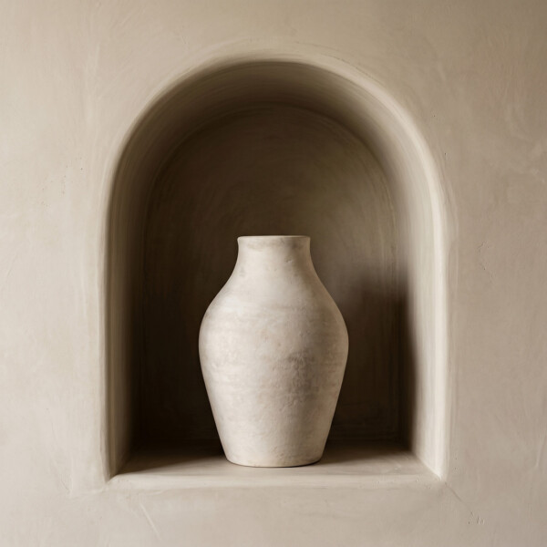 BSST00112_51 Chalk vase Sayala