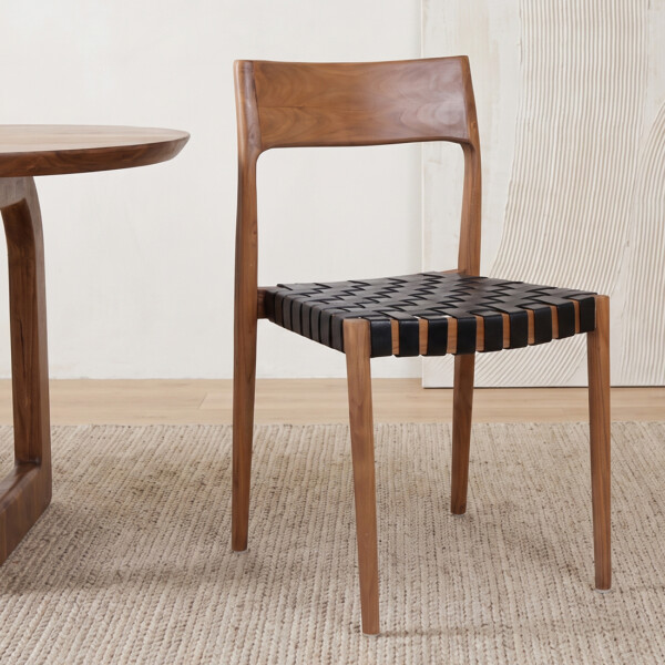 STTW00001A_70 Freya dining chair black leather