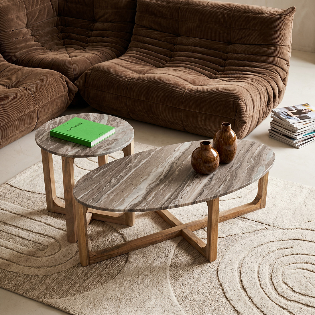 TAST00152_60 (1) Marble side table round brown