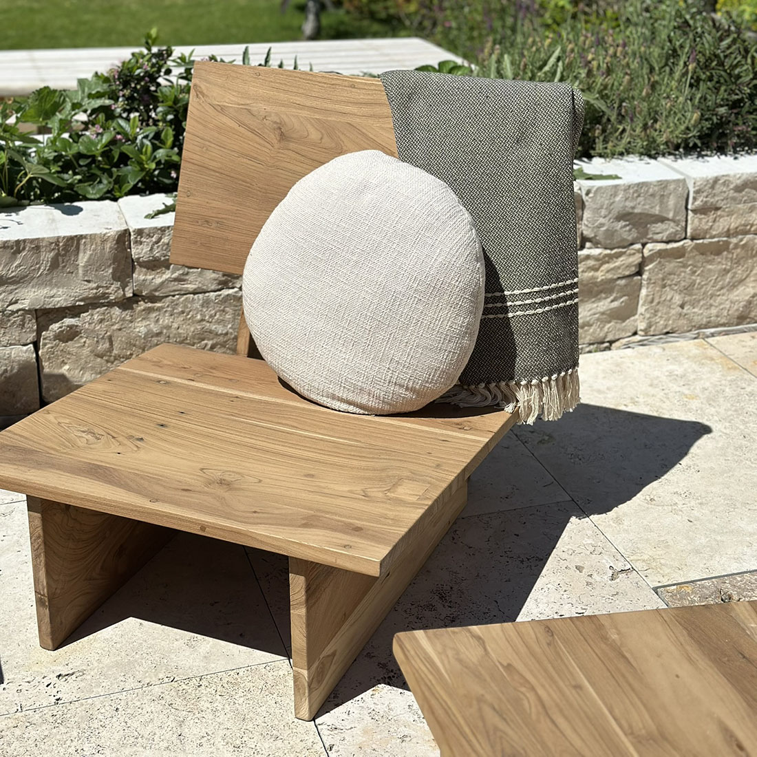 Thar teak outdoor chair