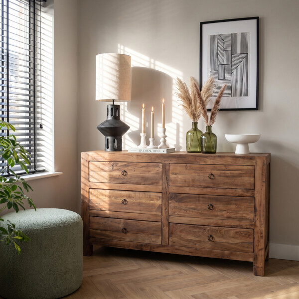 CLFA00003_40 Farmwood wooden chest of drawers