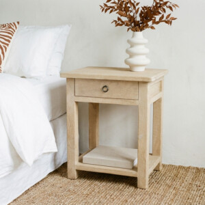CLBE00004_40 Beachwood mangohouten nachtkastje met lade en open plank 50 x 38 x 60 cm